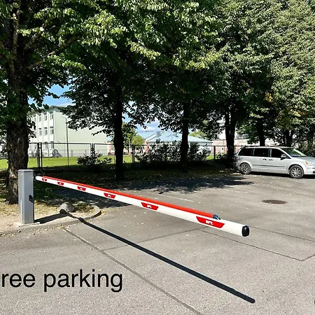 Lovely Beachfront In Apartman