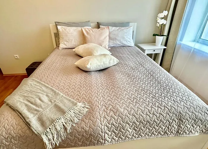 Lovely Beachfront In Lägenhet