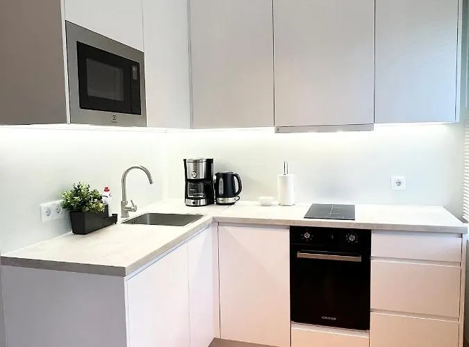 Lovely Beachfront In Lägenhet